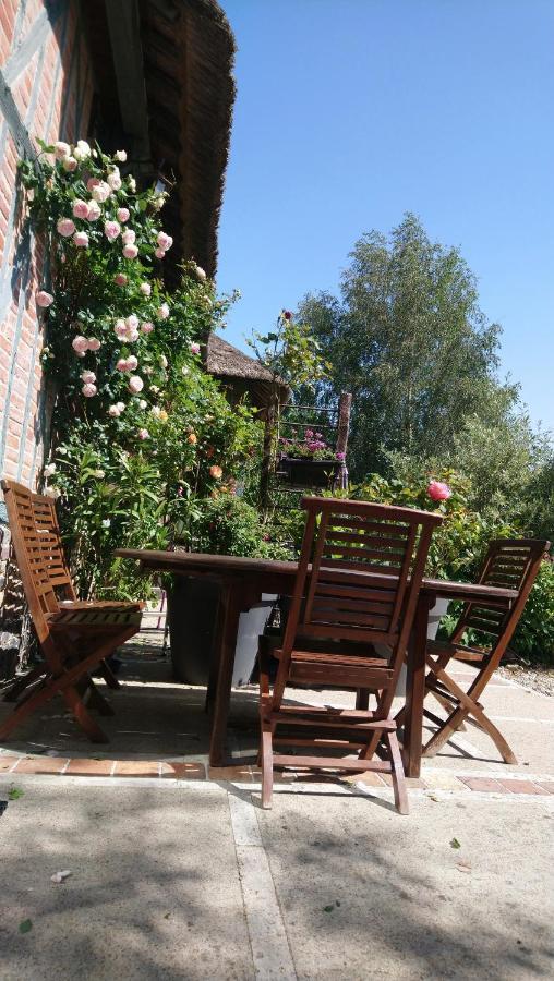 Bed and Breakfast L'Escapade Foulbec Экстерьер фото